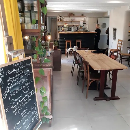 Mini-hôtel Du Thélème *
